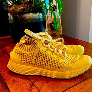 NOBULL KNIT YELLOW RUNNER